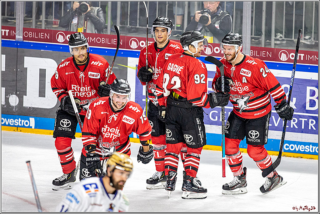 DEL; Koelner Haie - Iserlohn Roosters;; Koeln, 13.09.2019